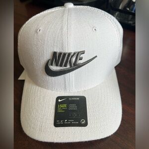 Nike SnapBack